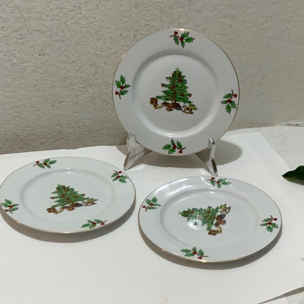Set of 3 Holiday Christmas salad Plates Meiwa "Home For the Holidays" Tree  G9